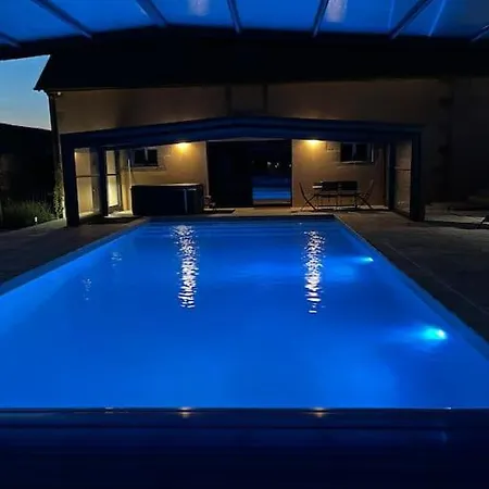 Holiday home La Bergerie, Piscine Chauffee, *